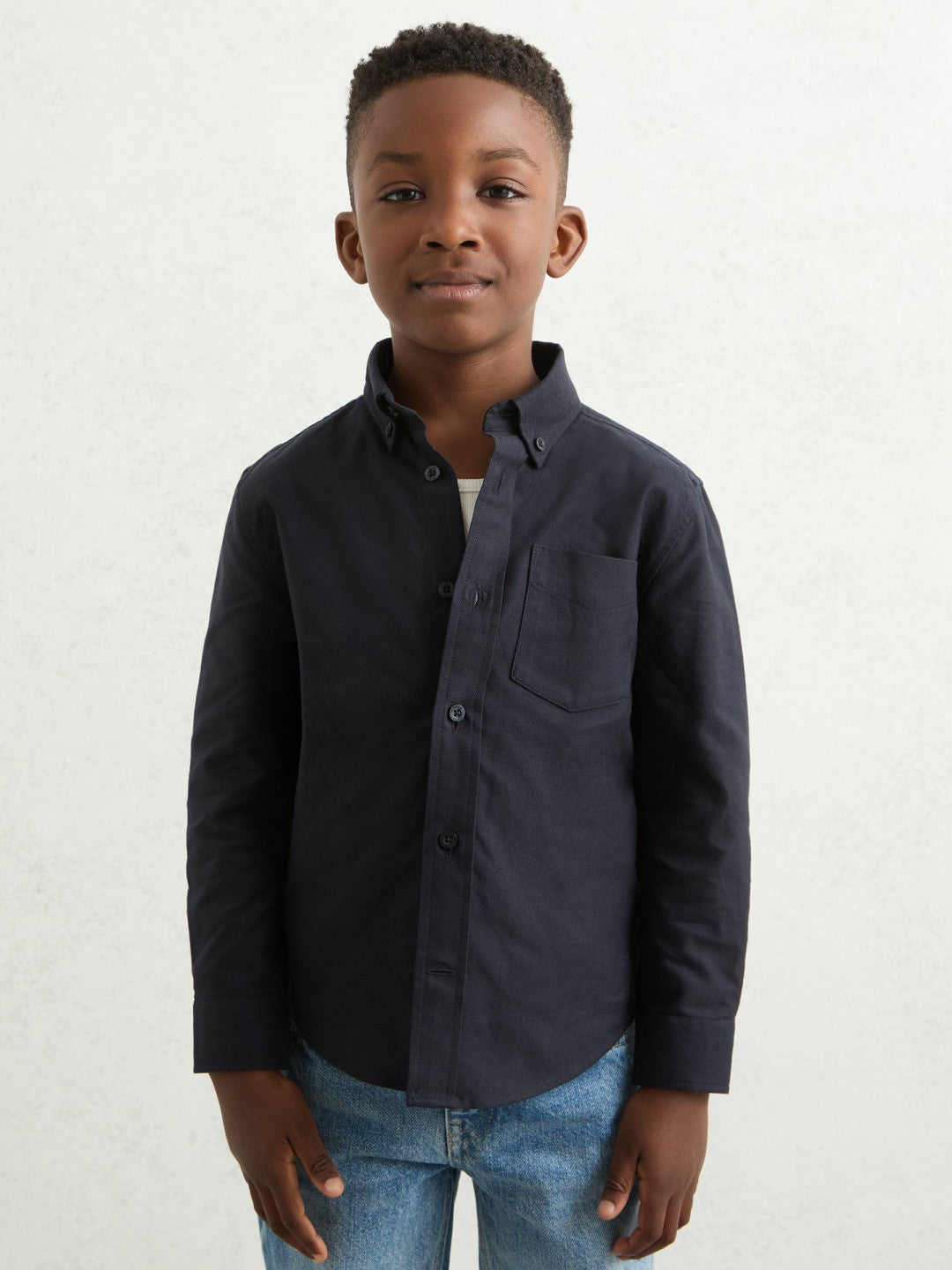 9-13 yrs Button Down Oxford Shirt in Navy Children & Baby | Reiss