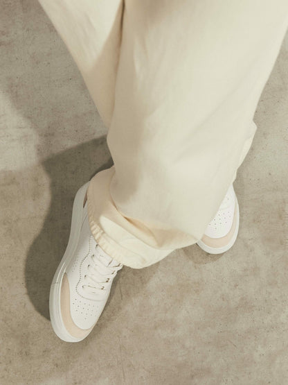 Leather Contrast Detail Trainers in White/Nude Women | Reiss
