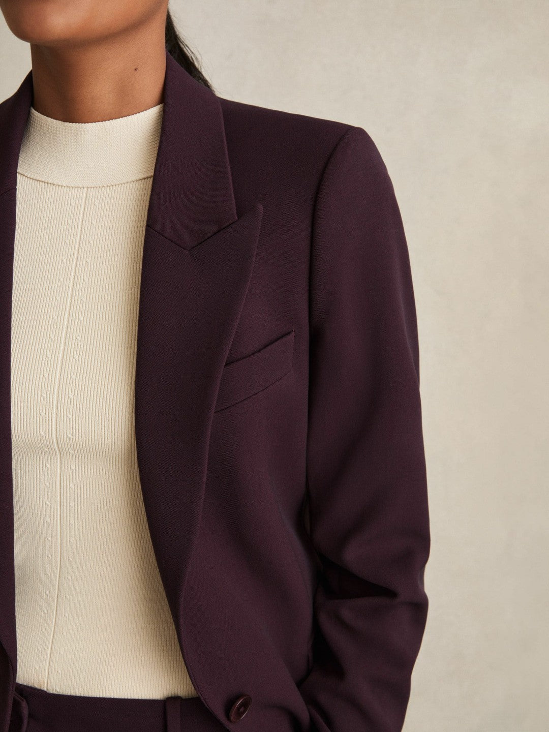 Petite Tailored Single Breasted Suit Blazer in Berry Women | Reiss