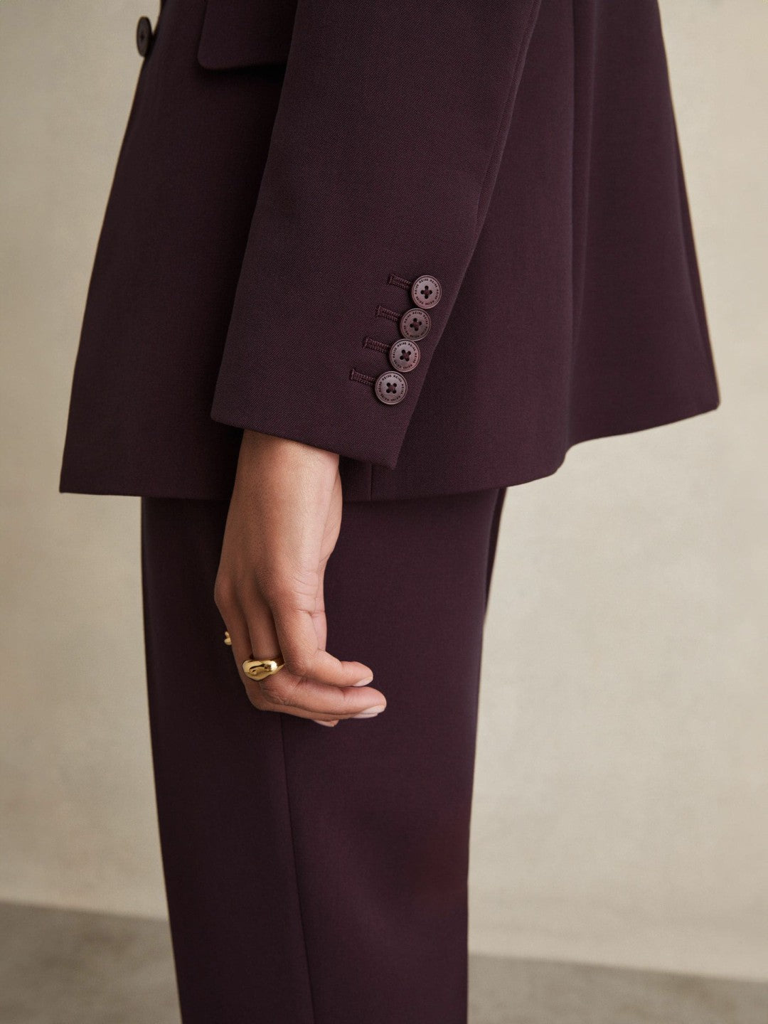 Petite Tailored Single Breasted Suit Blazer in Berry Women | Reiss