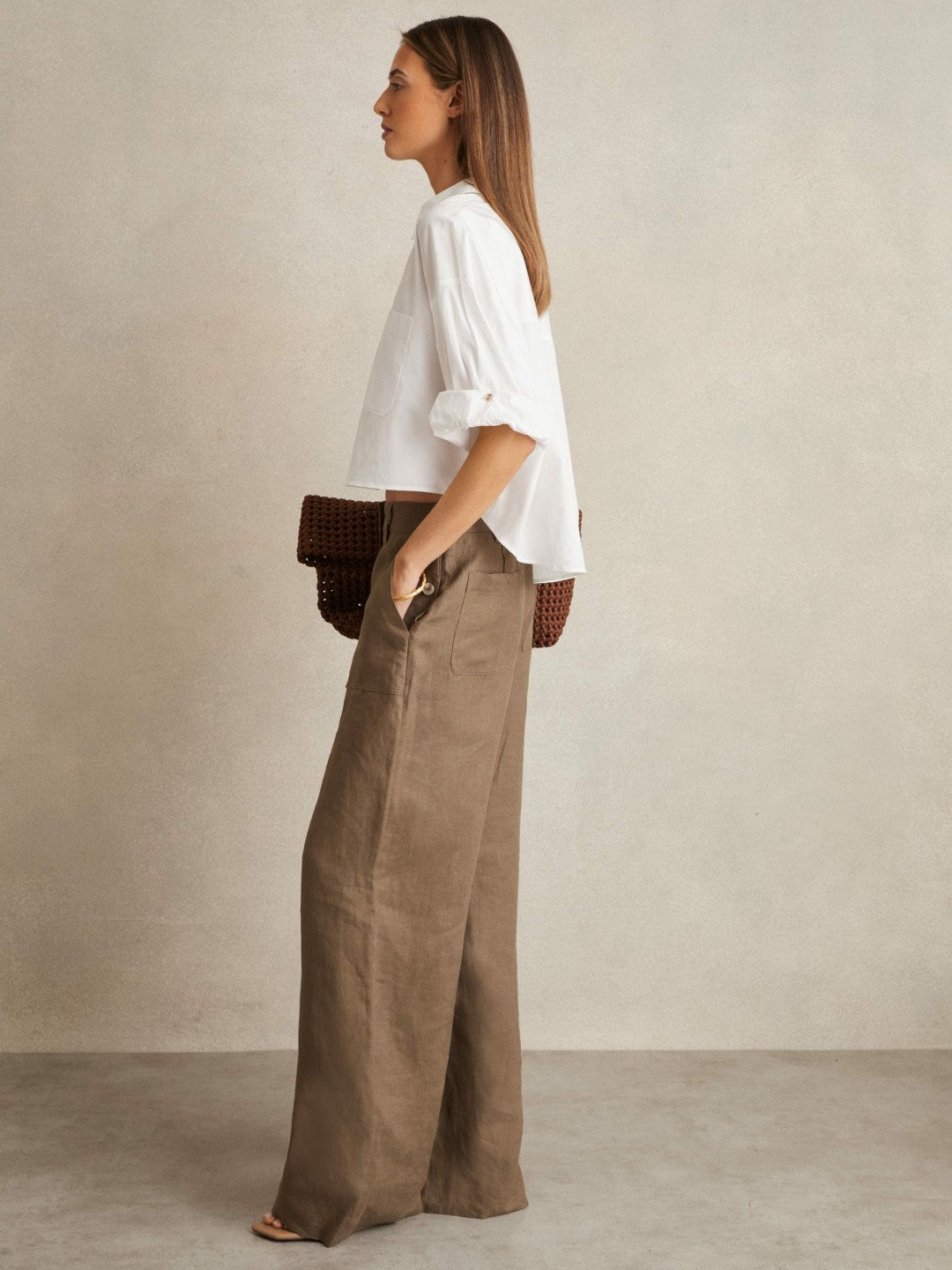 Oversize Cotton Cropped Shirt in White Women | Reiss