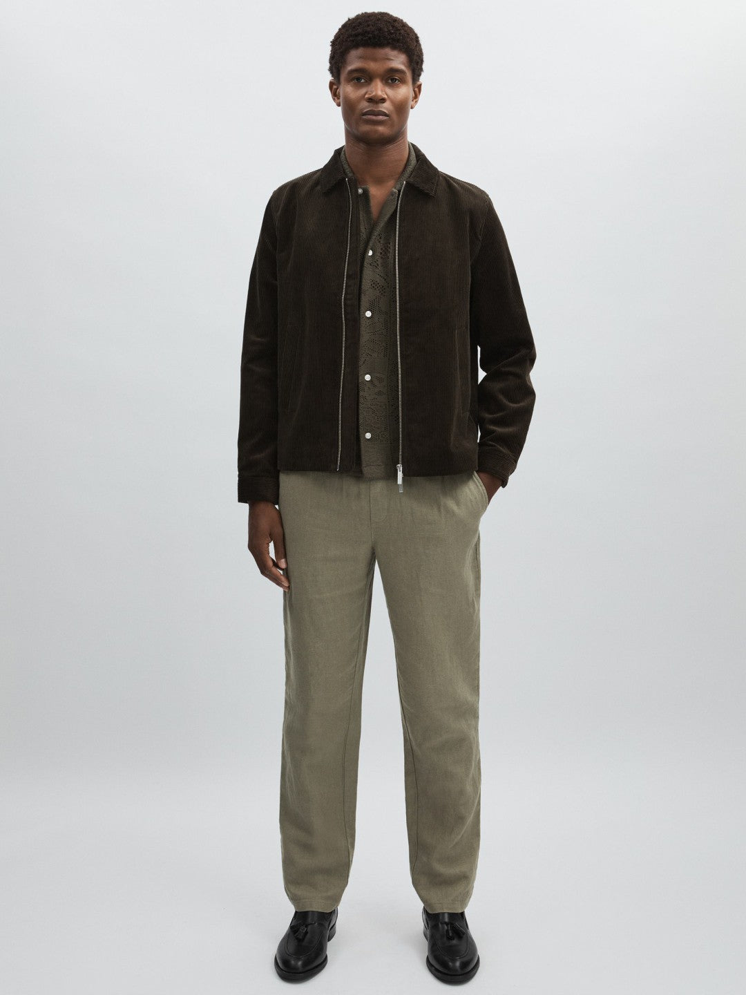 Les Deux Drawstring Trousers in Green/Ivory Men | Reiss