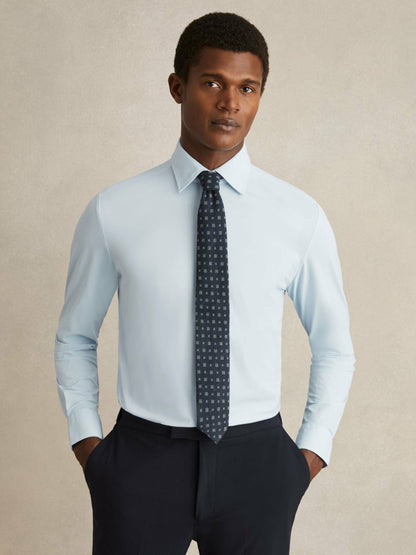 Long-Sleeve Travel Shirt in Soft Blue Men | Reiss