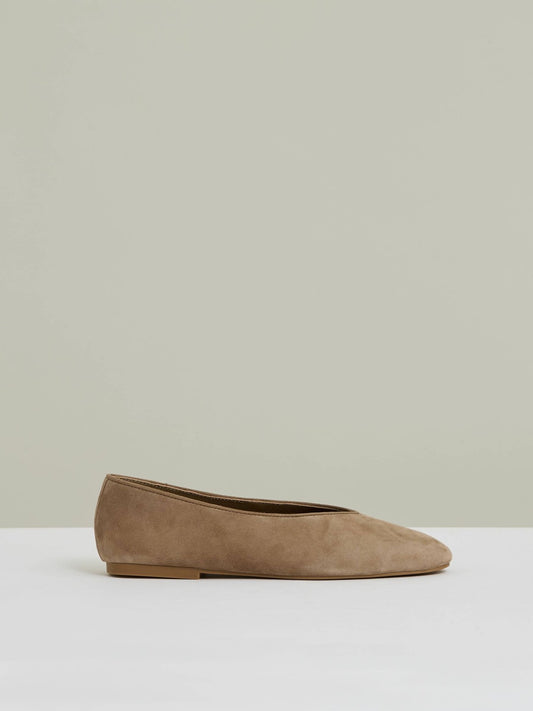Leather Rounded-Point Toe Ballet Flats in Taupe Women | Reiss