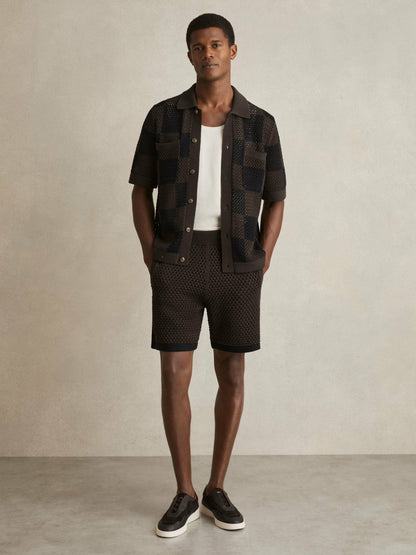 Cotton-Blend Crochet Shorts in Chocolate/Navy Men | Reiss