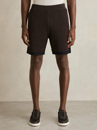 Cotton-Blend Crochet Shorts in Chocolate/Navy Men | Reiss