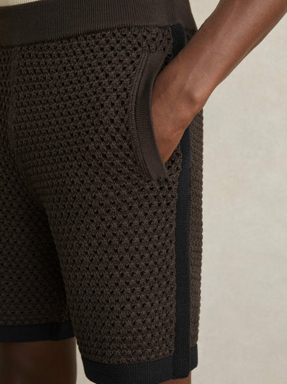 Cotton-Blend Crochet Shorts in Chocolate/Navy Men | Reiss