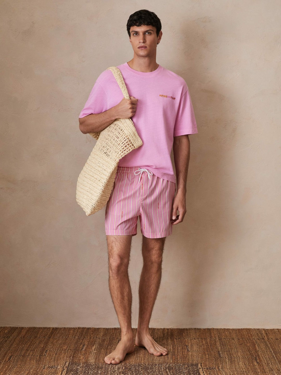 | Ché Stripe Swim Shorts in Pink/White Men | Reiss
