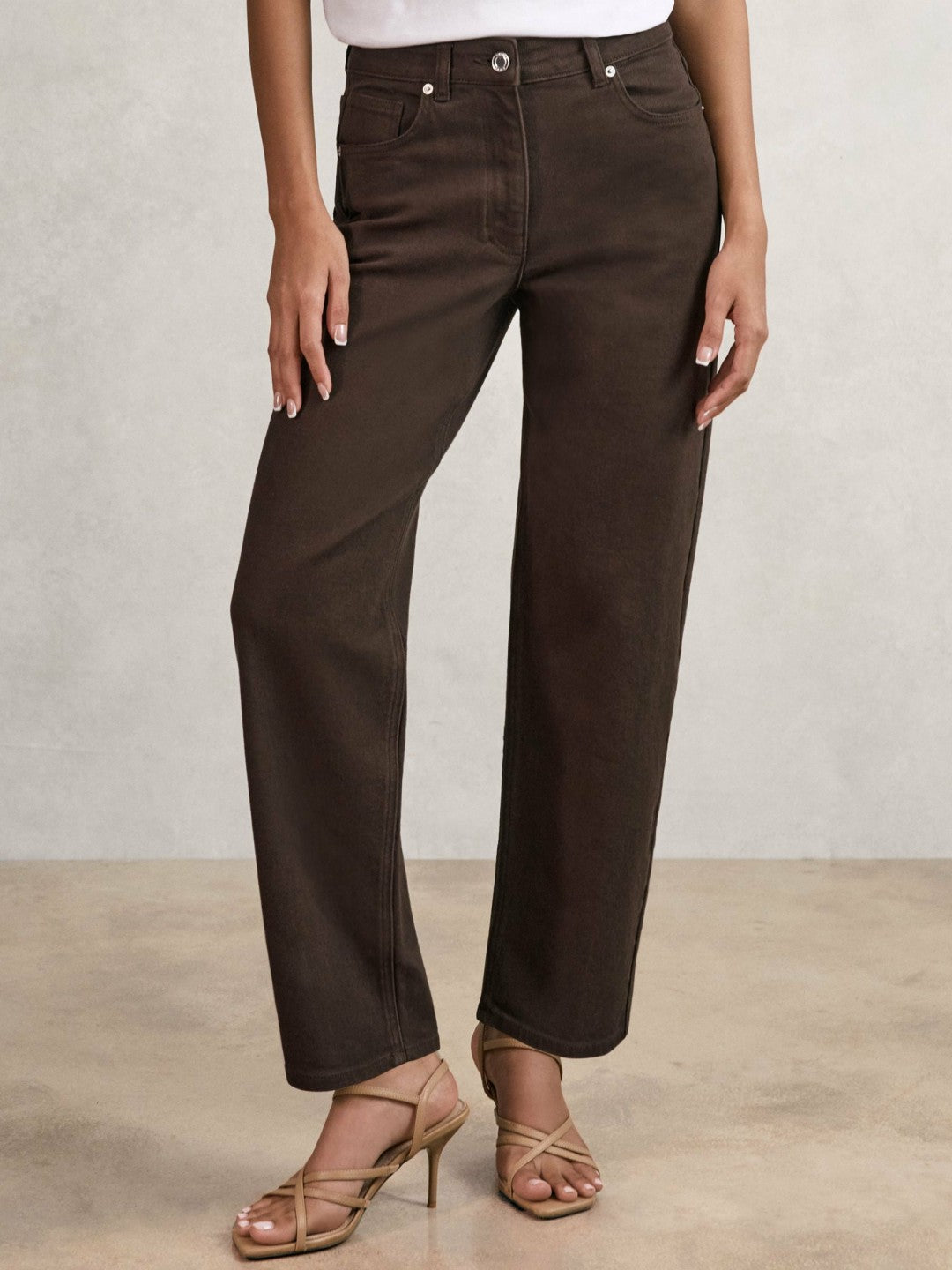 Petite Mid-Rise Straight-Leg Jeans in Chocolate Women | Reiss