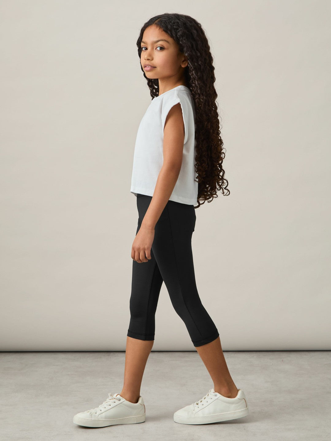 9-13 yrs Three-Quarter Length Leggings in Black Children & Baby | Reiss
