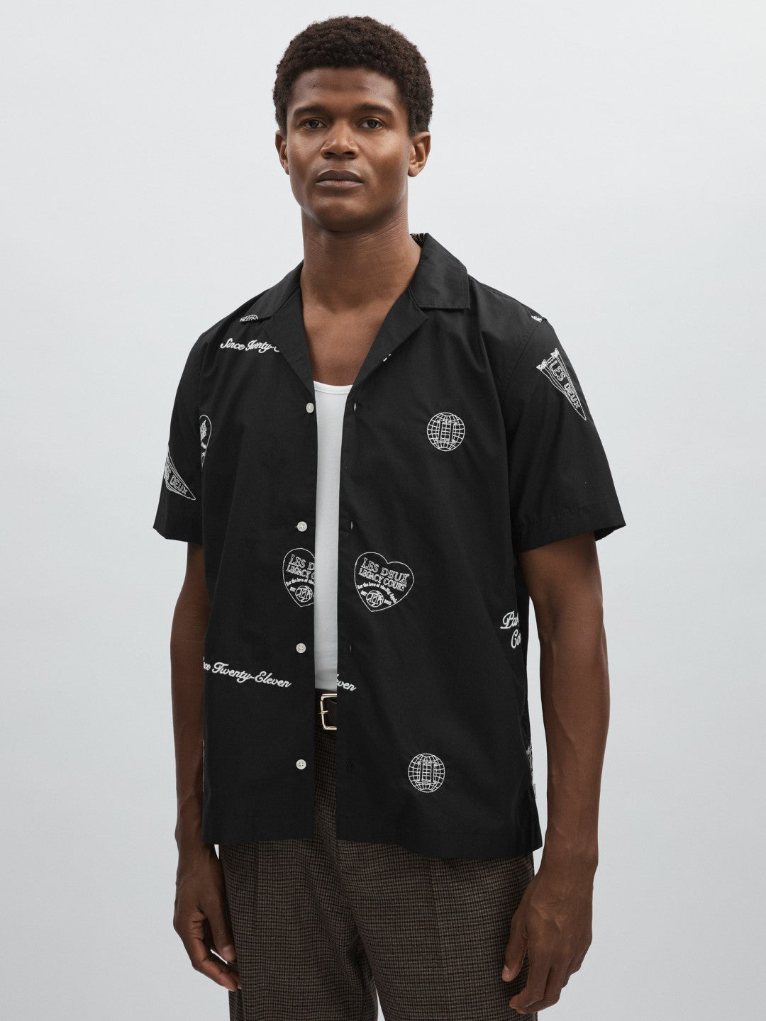 Les Deux Cotton Embroidered Shirt in Black Print Men | Reiss