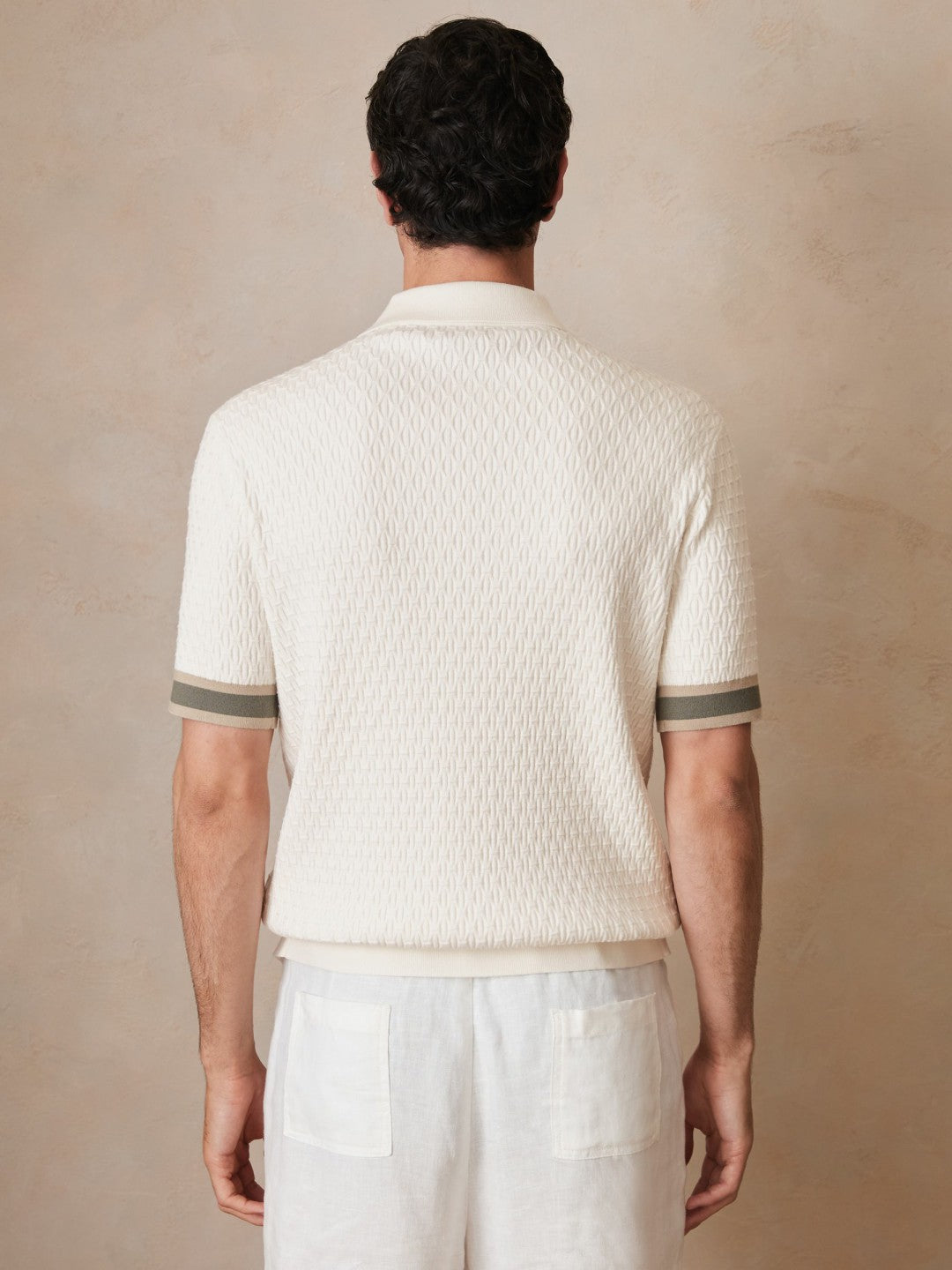 | Ché Textured Cuff-Trim Shirt in White Men | Reiss