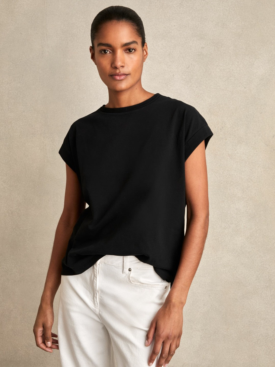Brushed-Cotton Crew-Neck T-Shirt in Black Women | Reiss