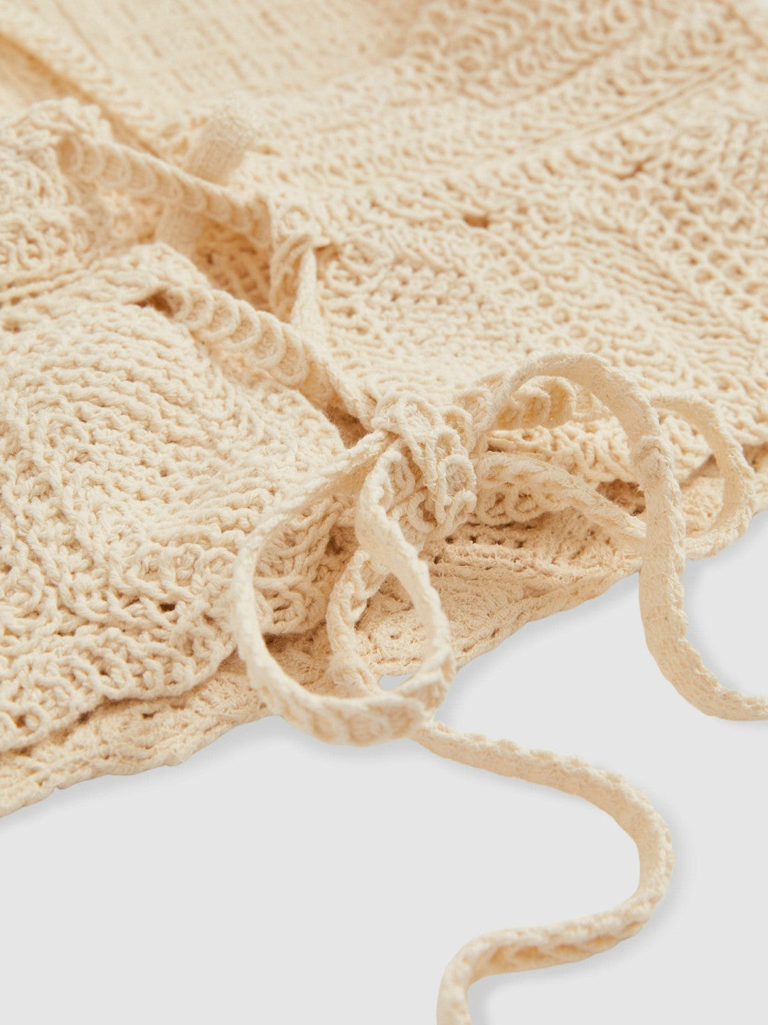 Cotton Crochet Tie-Back Cropped Top in Cream Women | Reiss