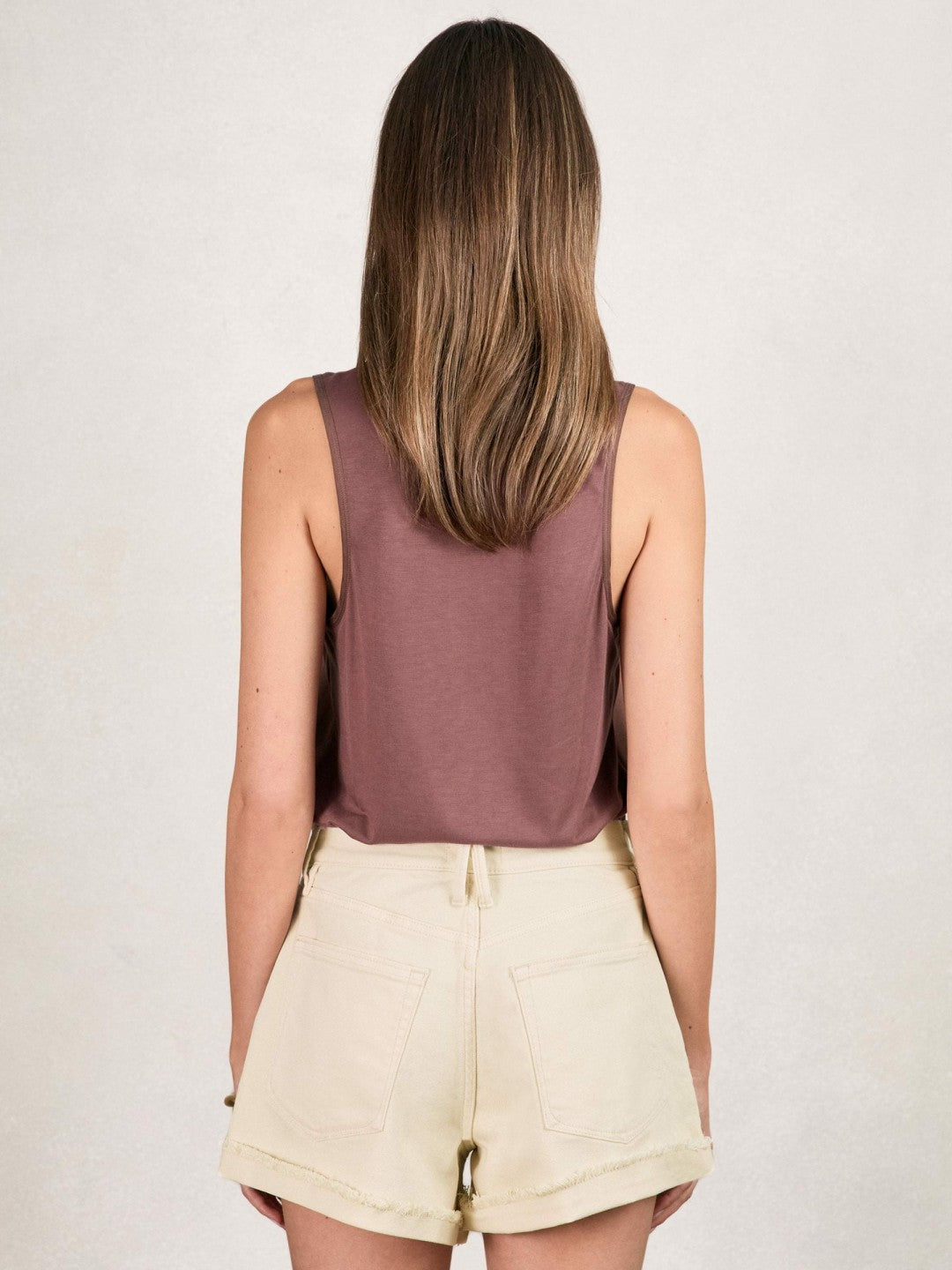 90S Shorts in Ecru Women | Reiss