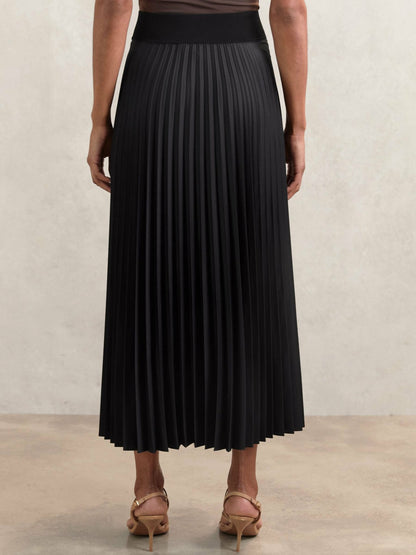 Pleated Midi Skirt in Black Women | Reiss