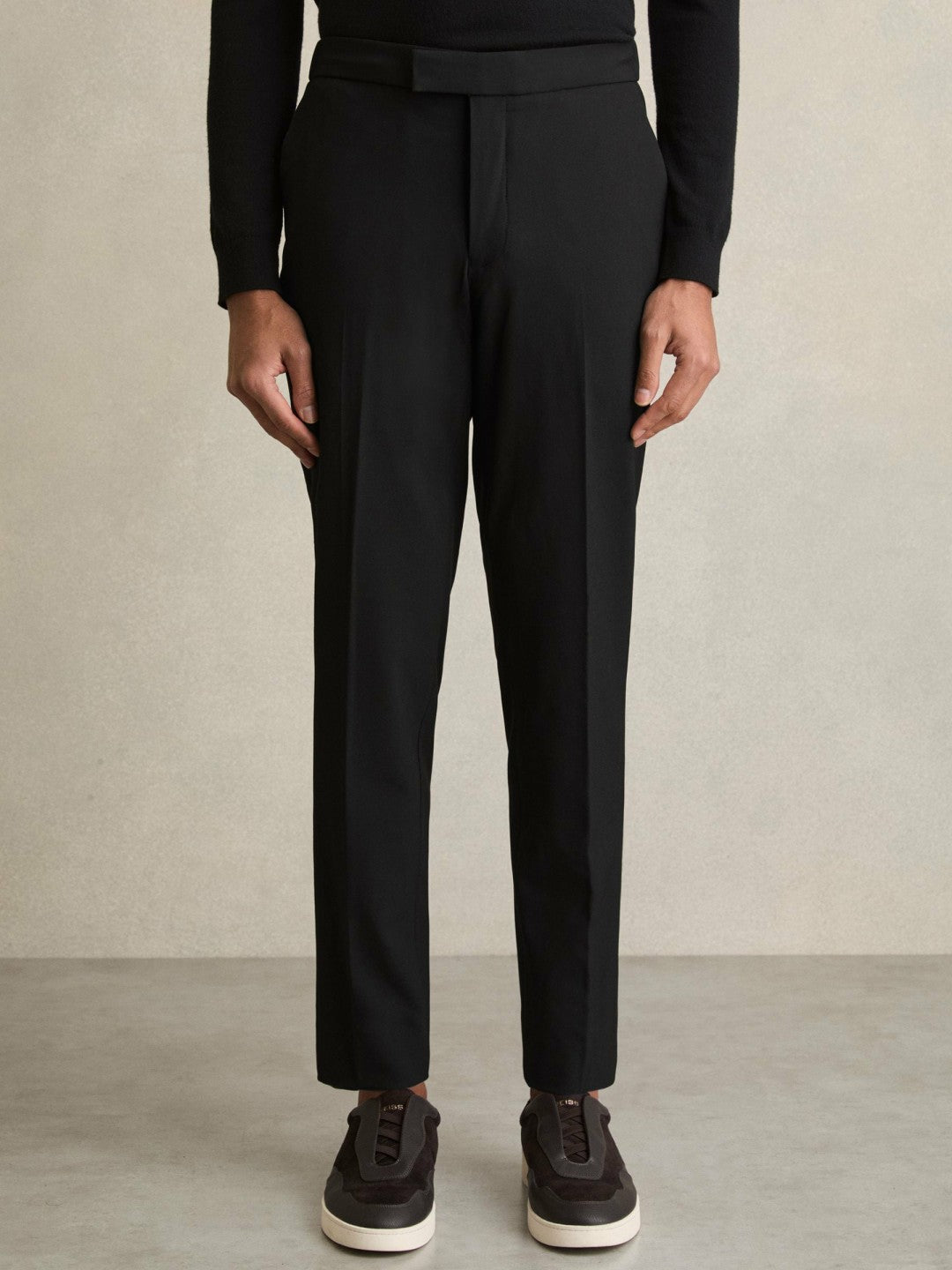 Slim-Fit Internal-Drawstring Trousers in Black Men | Reiss