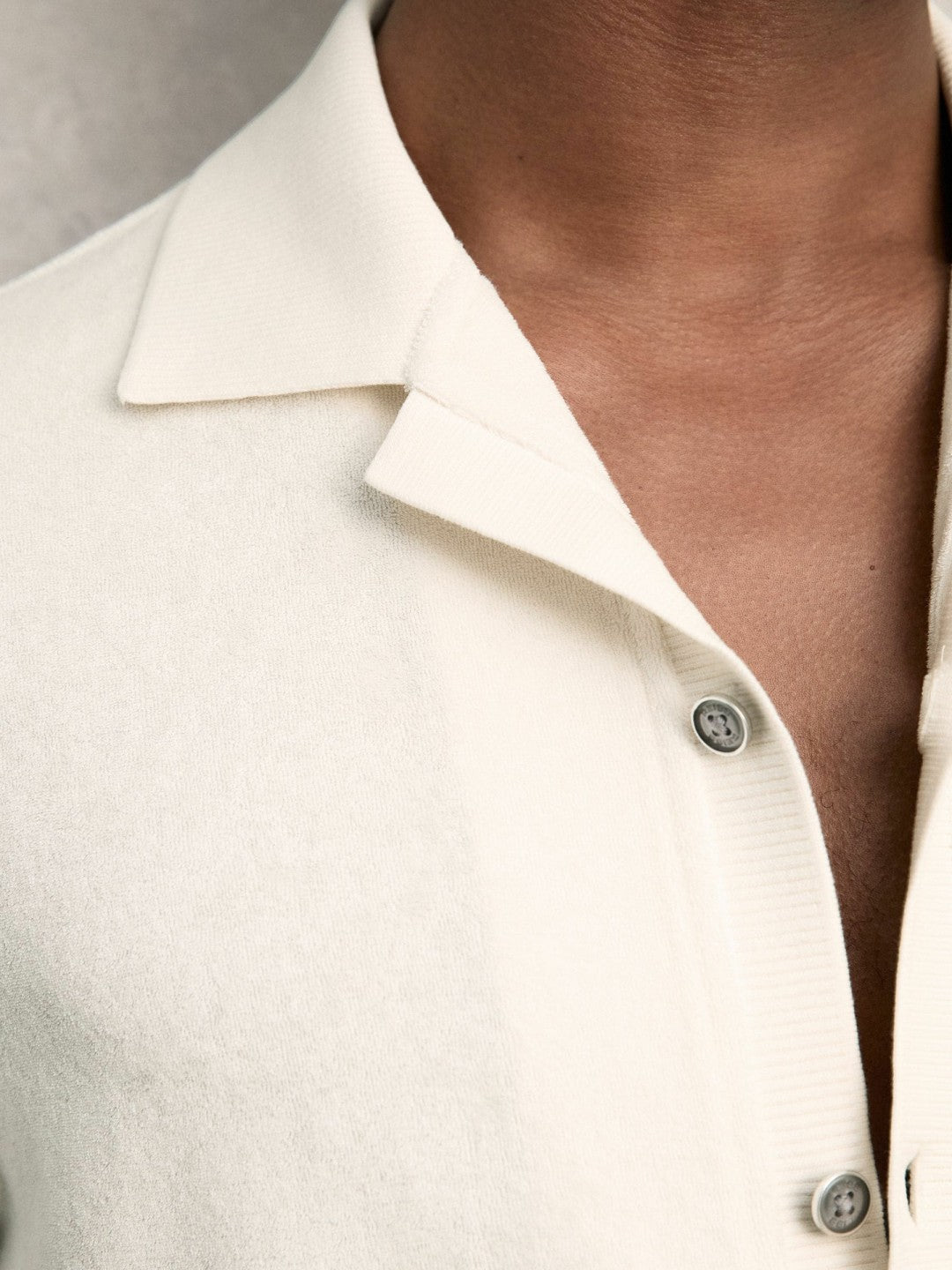 Cotton Blend Towelling Shirt in White Men | Reiss