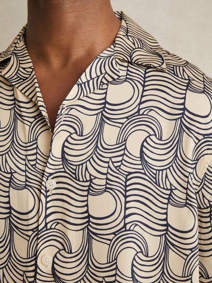 Wave Print Cuban Collar Shirt in Off White/Navy Men | Reiss
