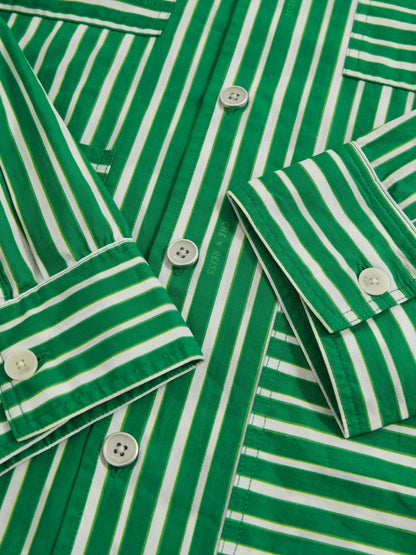 | Ché Poplin Stripe Pocket Shirt in Bright Green/White Men | Reiss