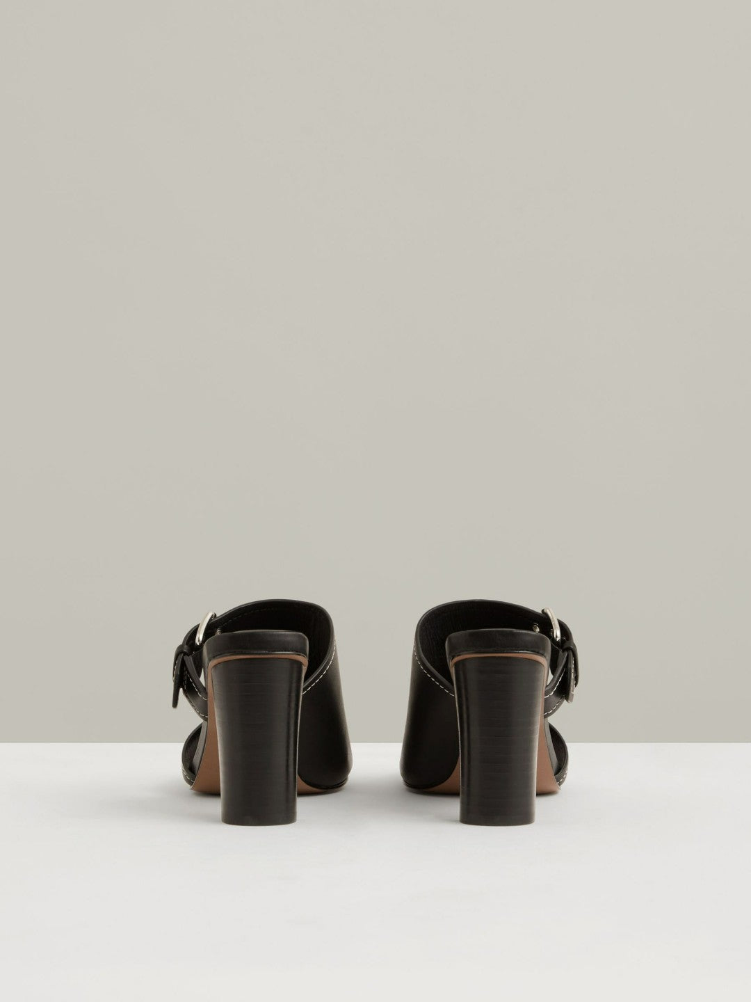 Leather Buckle Block-Heel Sandals in Black Women | Reiss