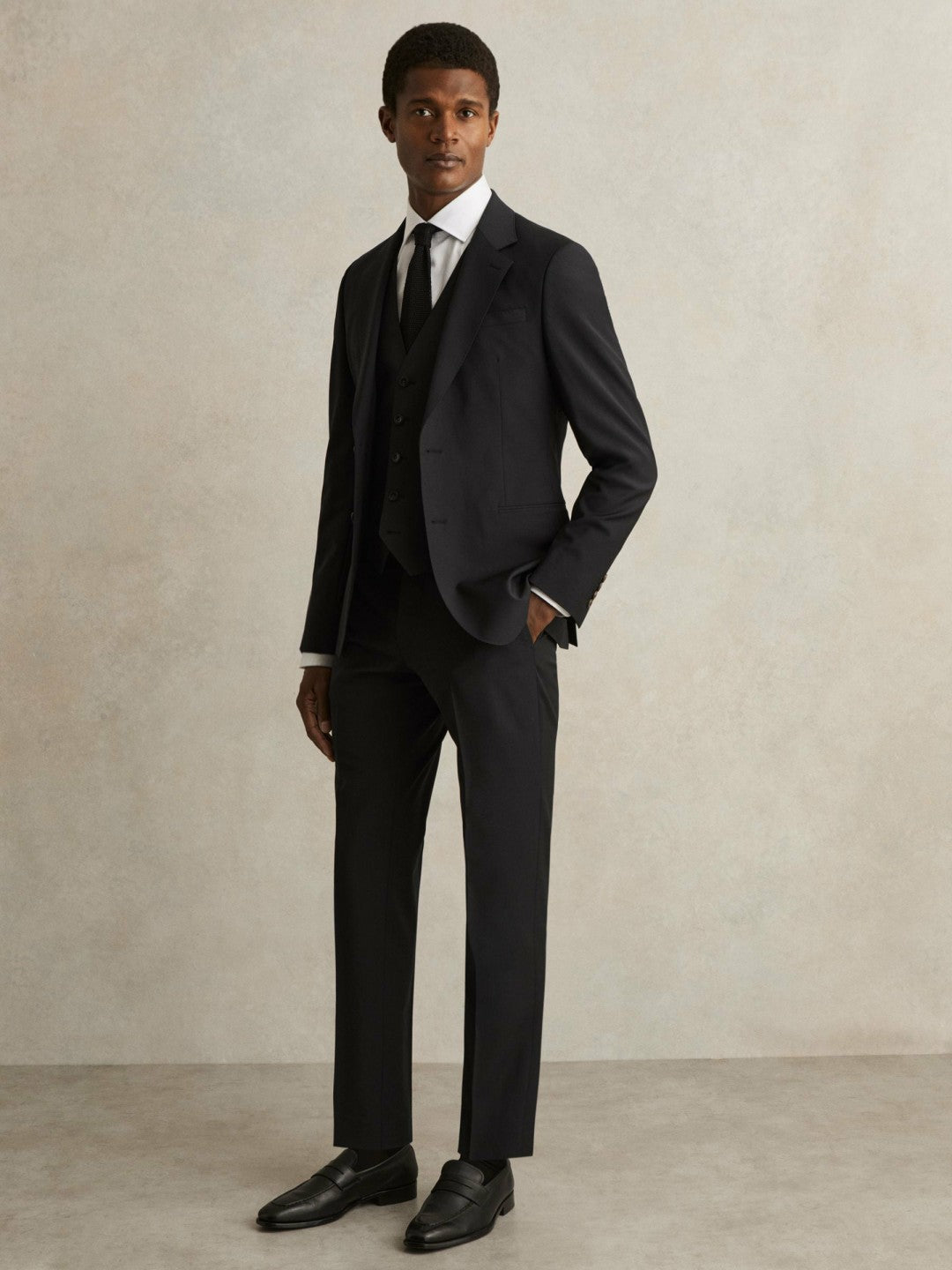 Wool-Blend Slim-Fit Waistcoat in Black Men | Reiss