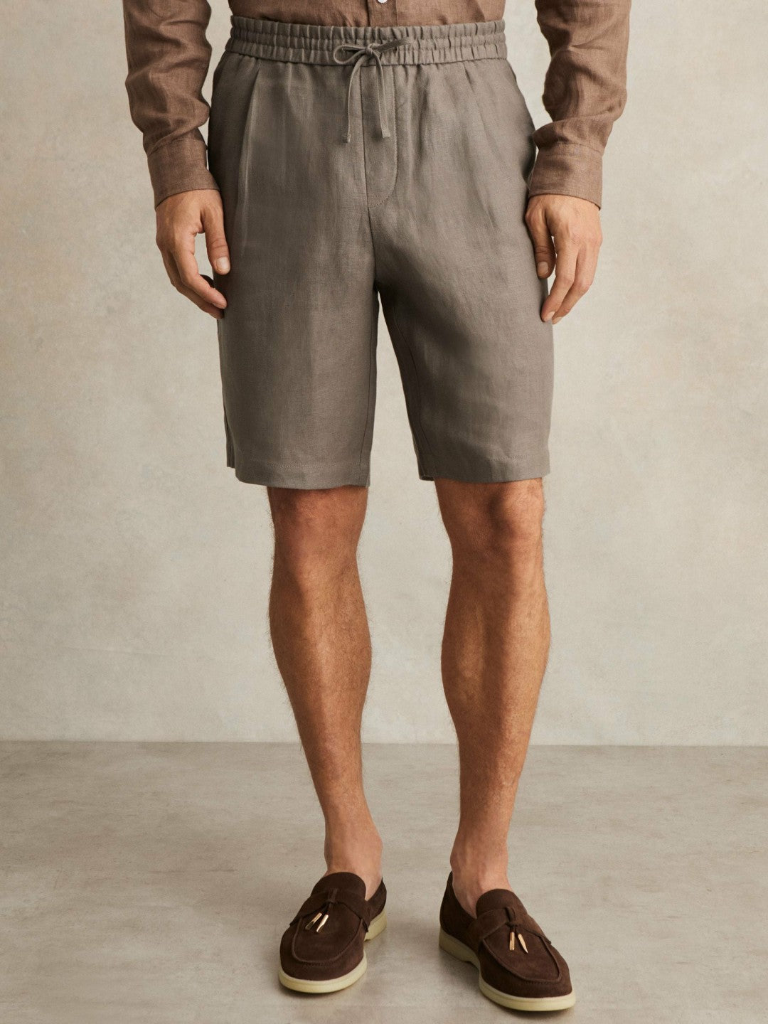Linen Drawstring Shorts in Mushroom Brown Men | Reiss