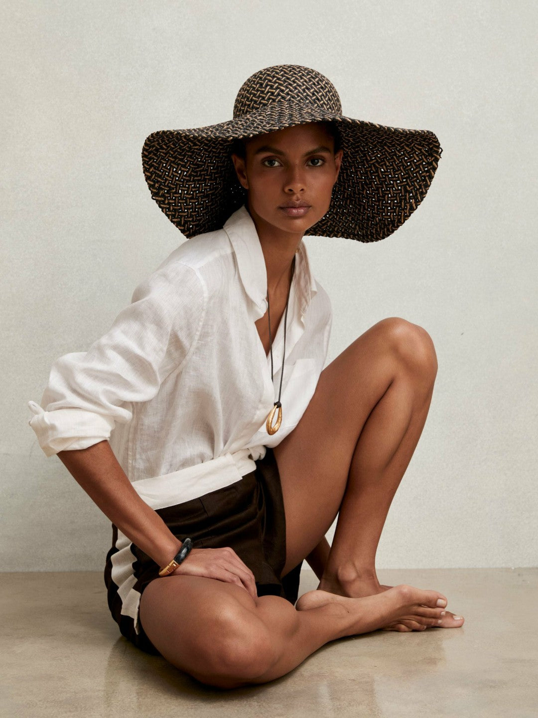 Straw Basket-Weave Sun Hat in Black/Natural Women | Reiss