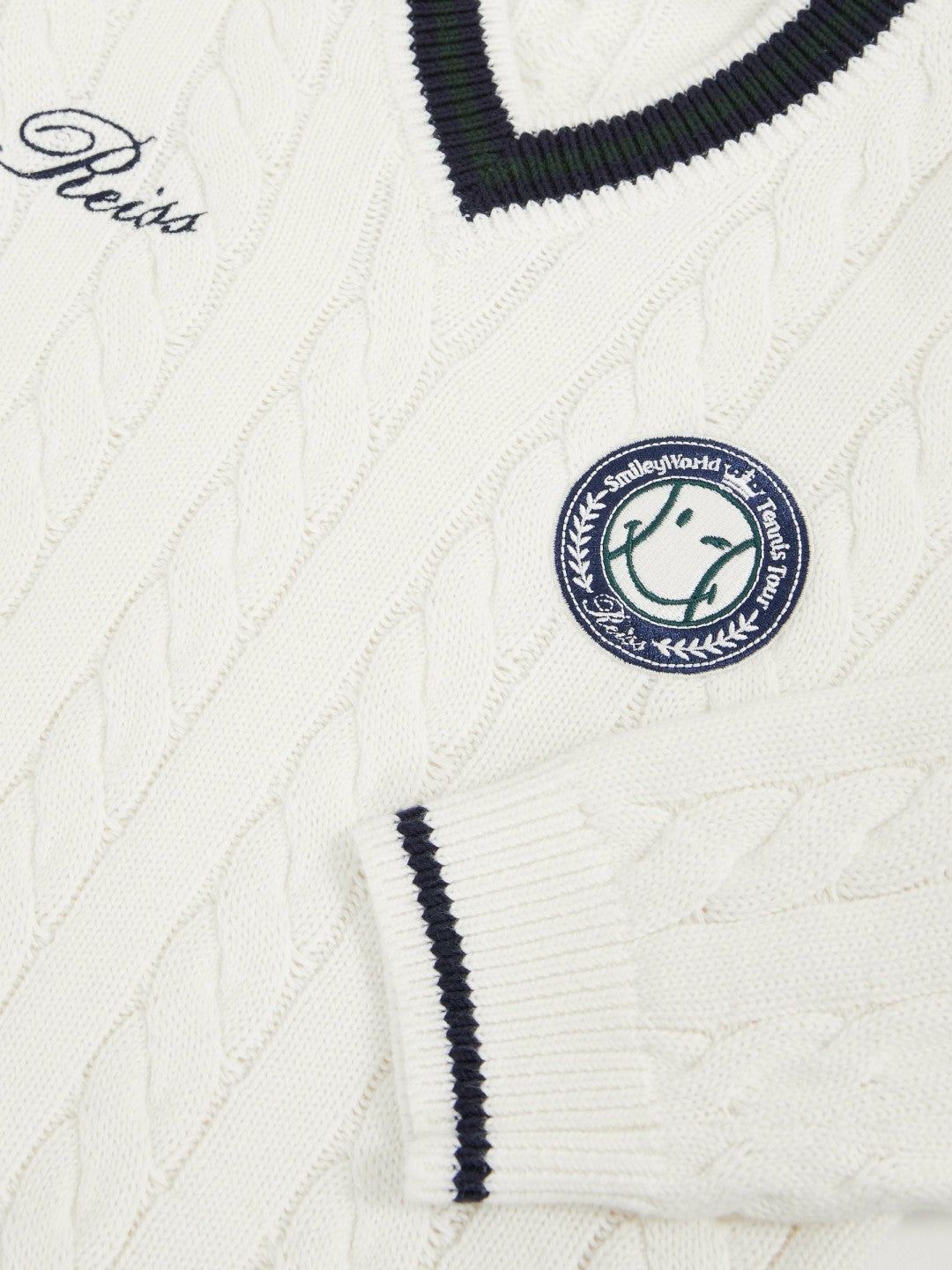 9-13 yrs SmileyWorld Cable-Knit Jumper Unisex Fit in Off White Children & Baby | Reiss