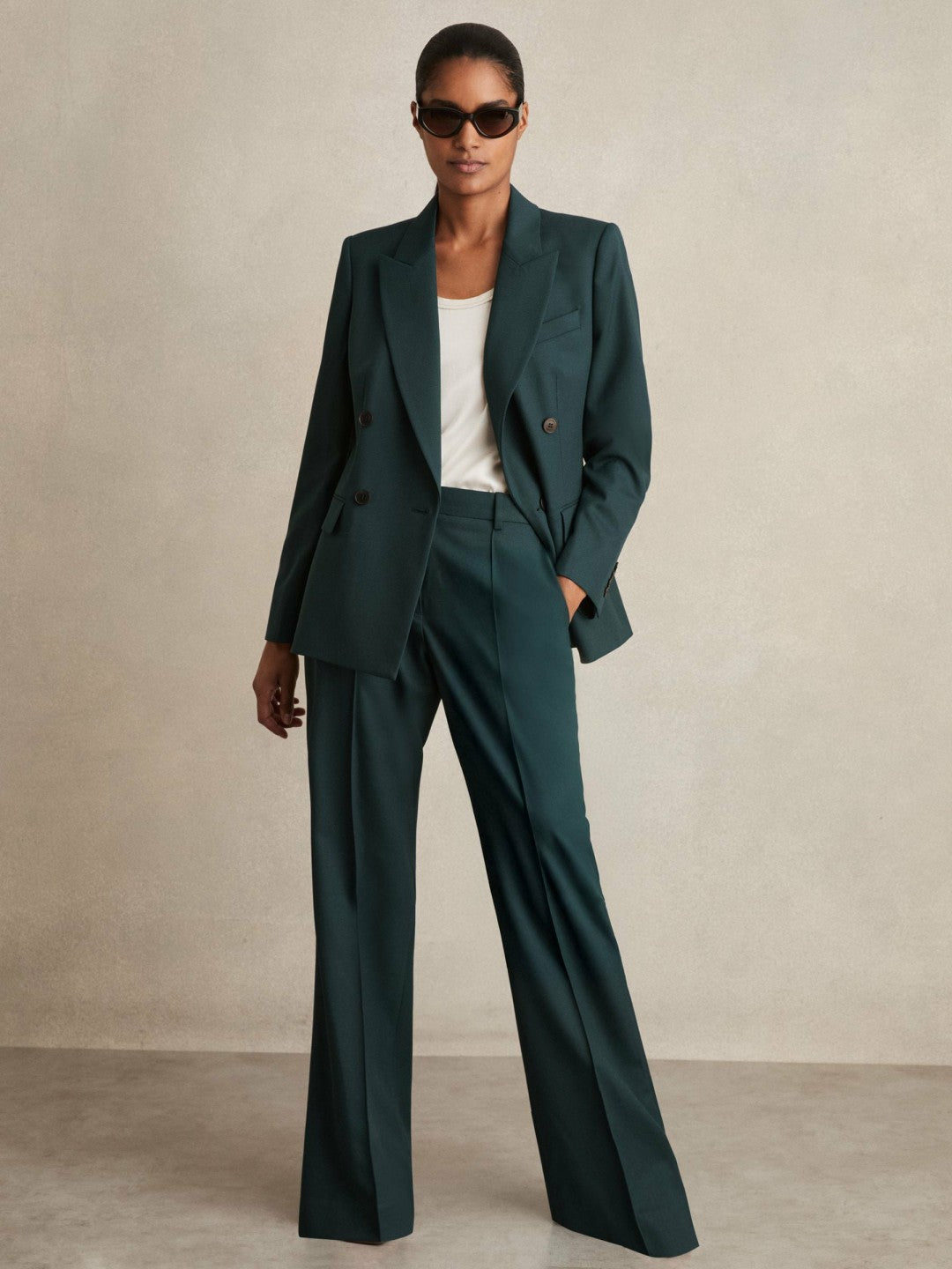 Petite Wool-Blend Wide-Leg Suit Trousers in Green Women | Reiss