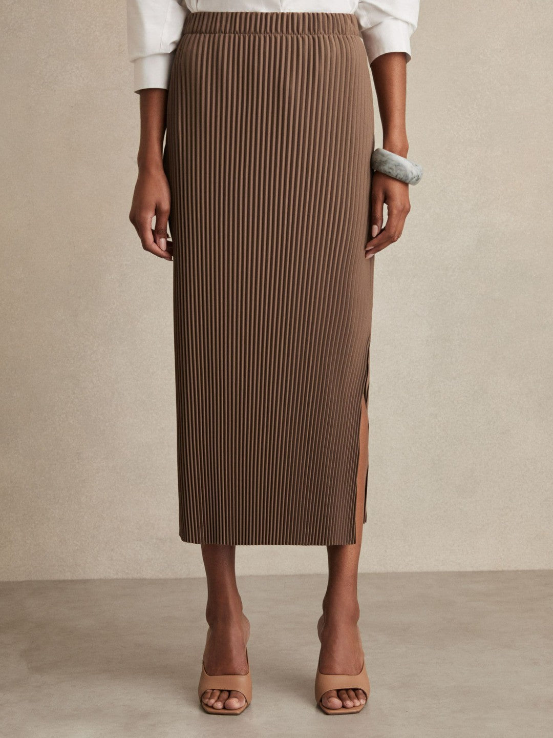 Pleated Jersey Midi Skirt in Chocolate Women | Reiss