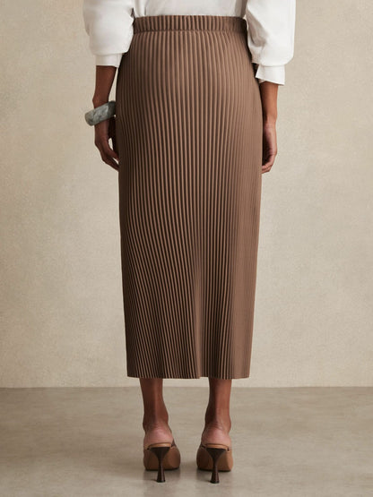 Pleated Jersey Midi Skirt in Chocolate Women | Reiss