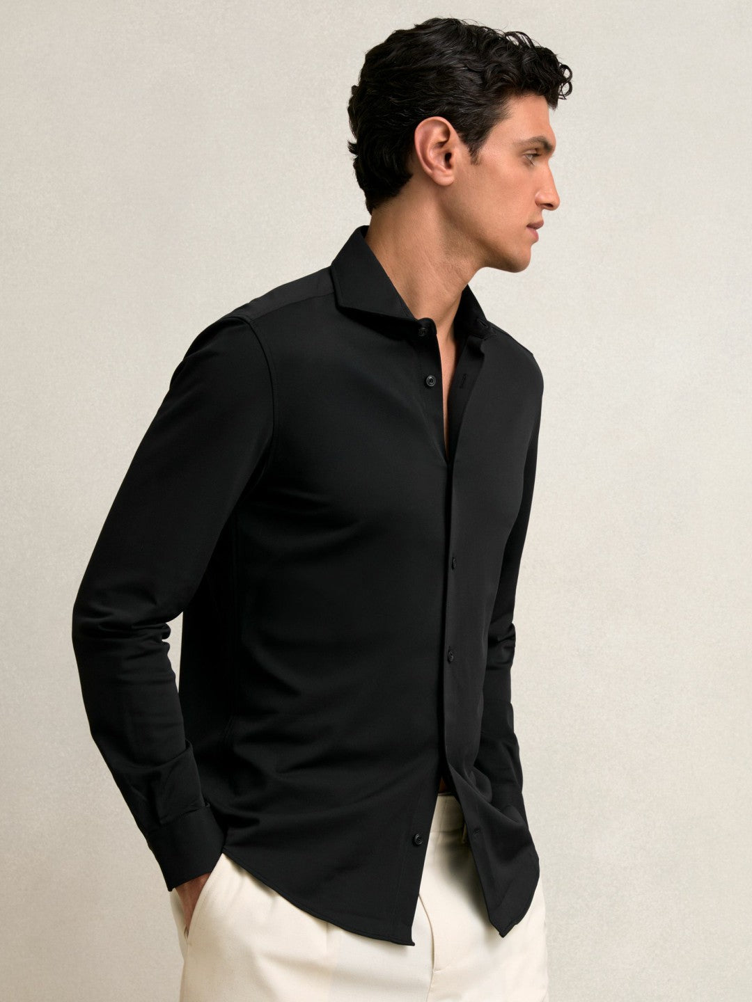 Stretch Jersey Cutaway-Collar Shirt in Black Men | Reiss