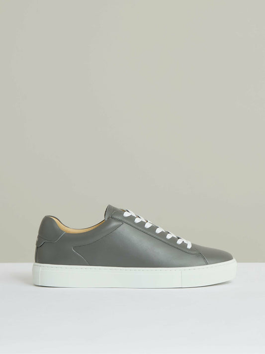 Leather Low-Top Trainers in Graphite Grey Men | Reiss