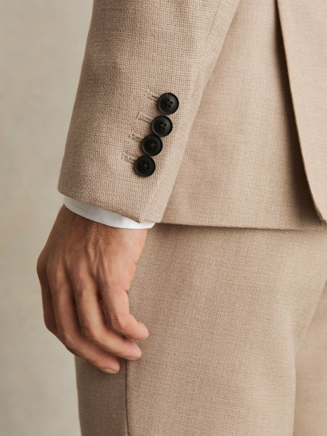 Slim-Fit Wool-Blend Double-Breasted Suit Blazer in Oatmeal Brown Men | Reiss