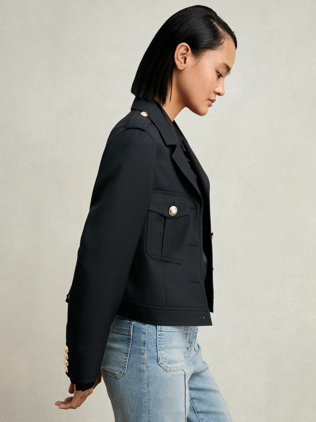 Wool Twin-Pocket Cropped Jacket in Black Women | Reiss