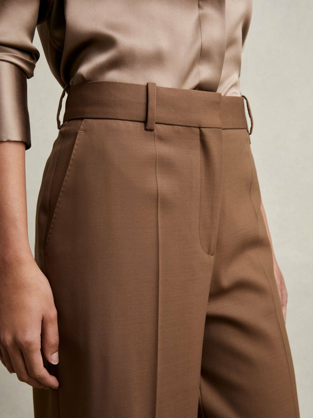Wool-Blend Wide-Leg Suit Trousers in Tan Women | Reiss