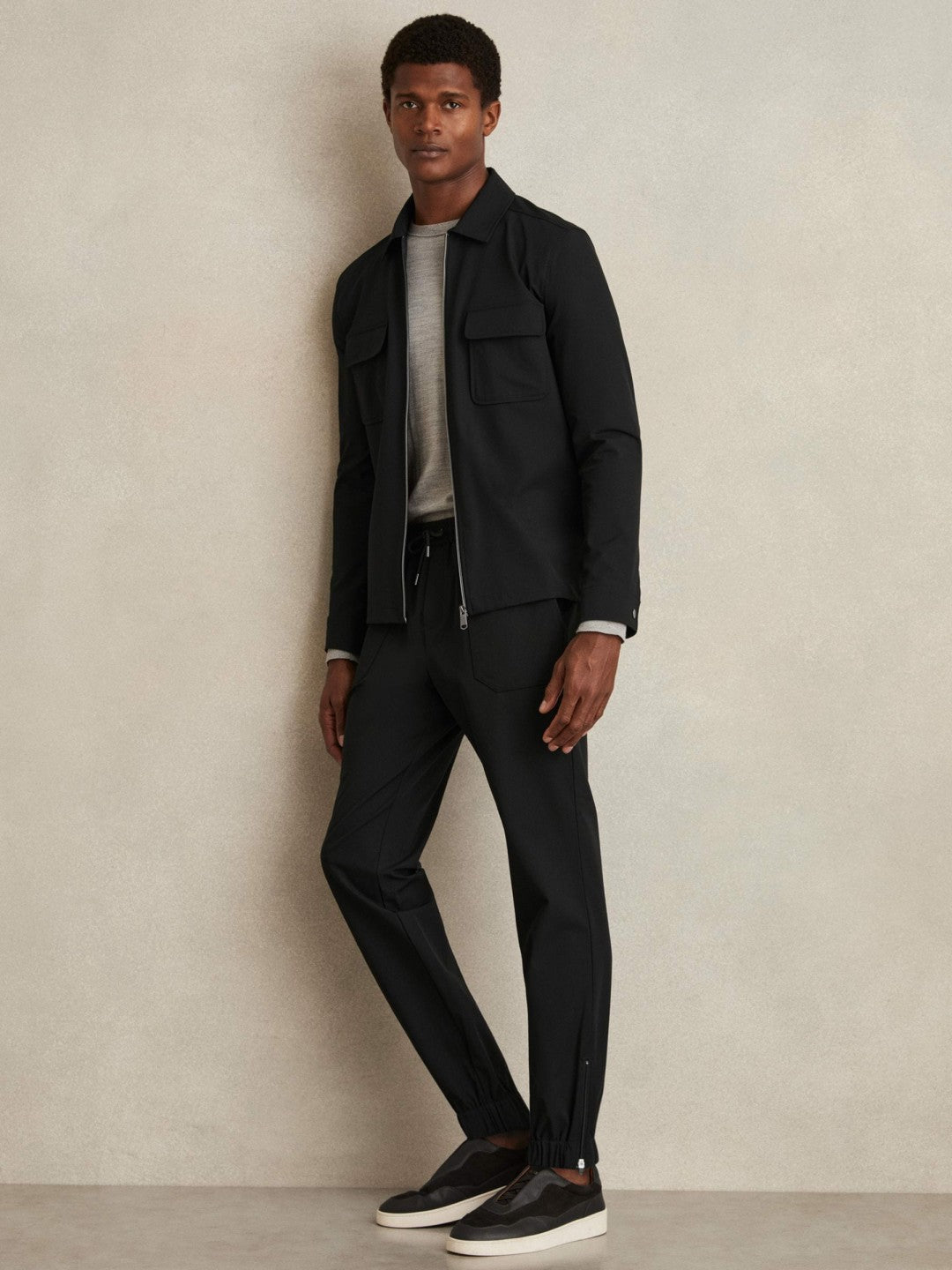 Drawstring Technical Cuffed Trousers in Black Men | Reiss