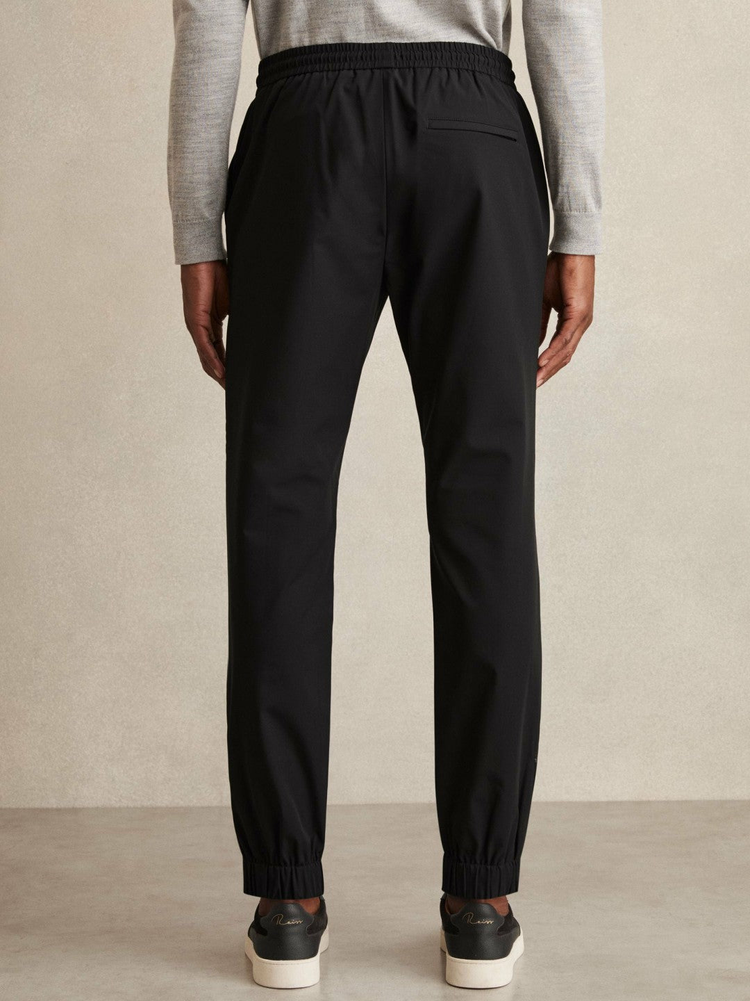 Drawstring Technical Cuffed Trousers in Black Men | Reiss