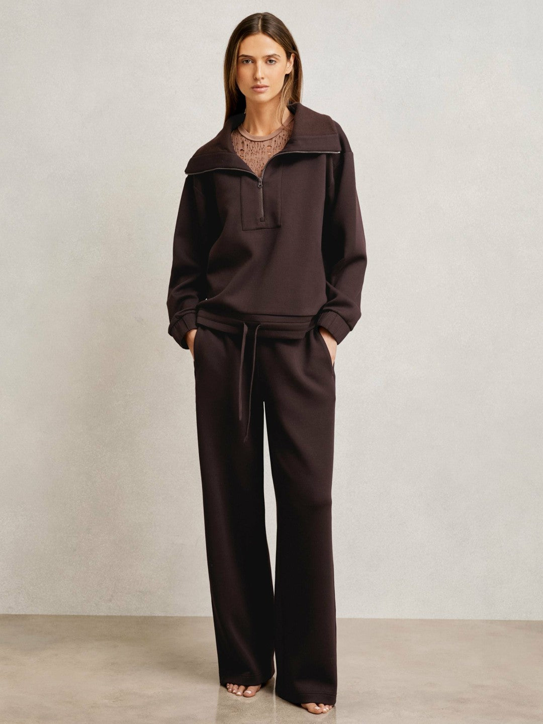 Petite Wide-Leg Interlock Drawstring Joggers in Plum Women | Reiss