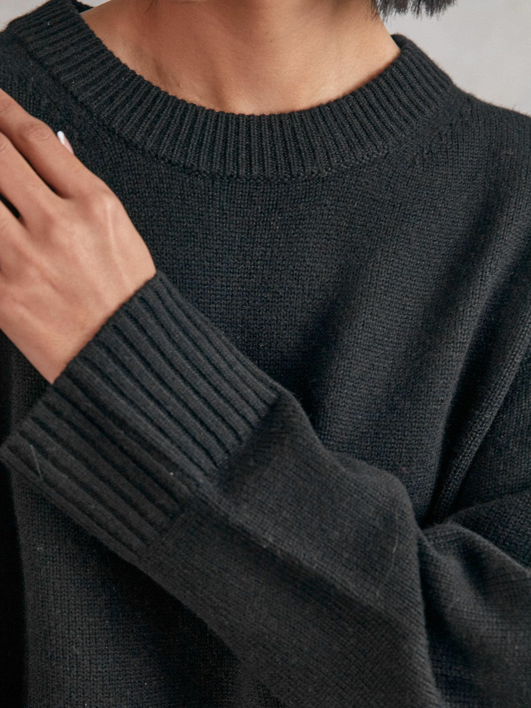 Wool-Cashmere Crew-Neck Jumper in Black Women | Reiss