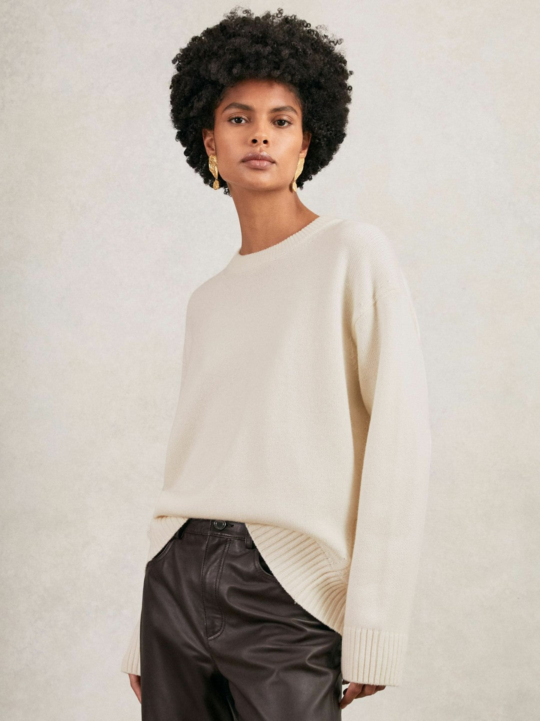 Wool-Cashmere Crew-Neck Jumper in Cream Women | Reiss