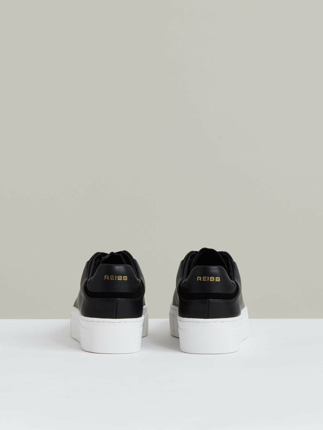 Leather Low-Top Trainers in Black Women | Reiss