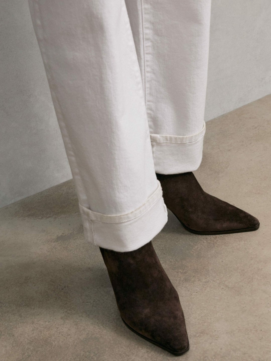 Suede Block-Heel Ankle Boots in Chocolate Women | Reiss