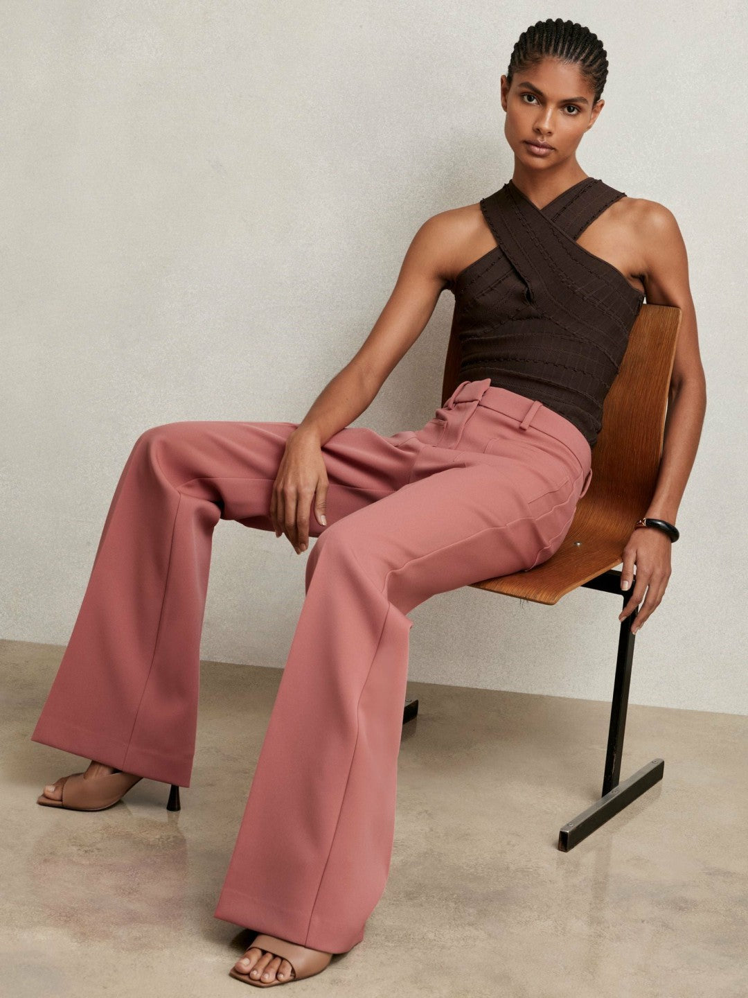 Petite Twill Patch-Pocket Flared Trousers in Pink Women | Reiss