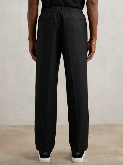 Relaxed-Fit Twill Drawstring Trousers in Black Men | Reiss