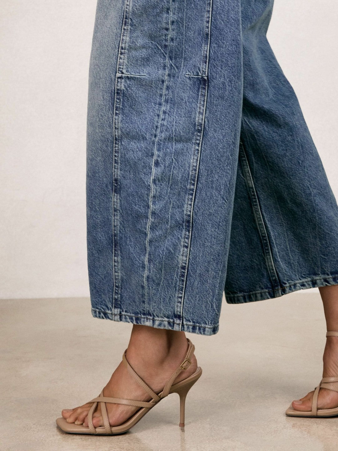 Jeans in Indigo Blue Women | Reiss