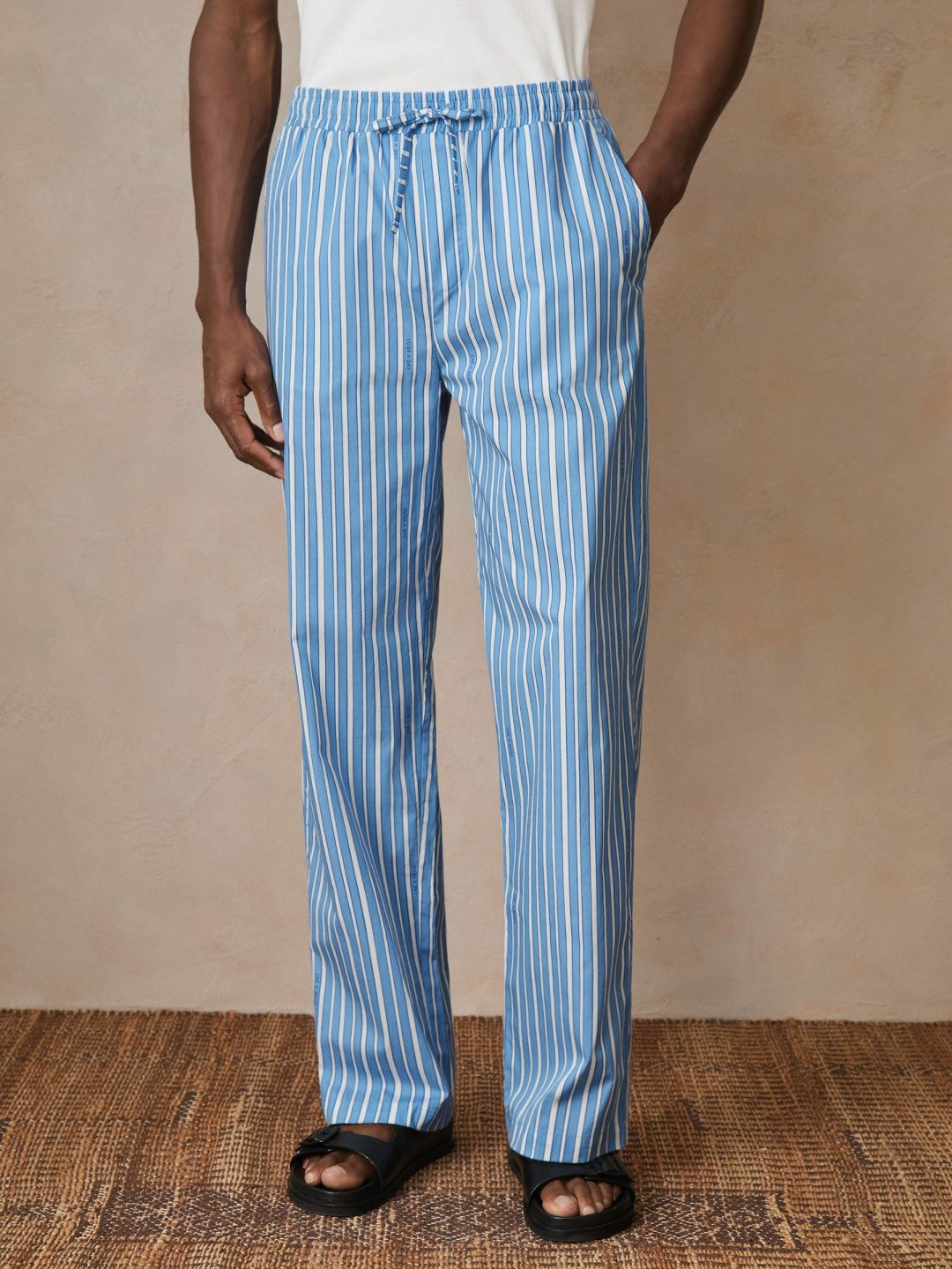 | Ché Poplin Stripe Trousers in Bright Blue/White Men | Reiss