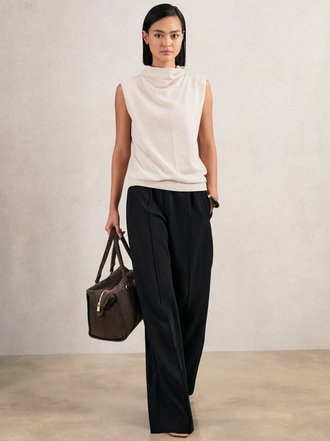 Wide Leg Elasticated Waist Trousers in Navy Women | Reiss