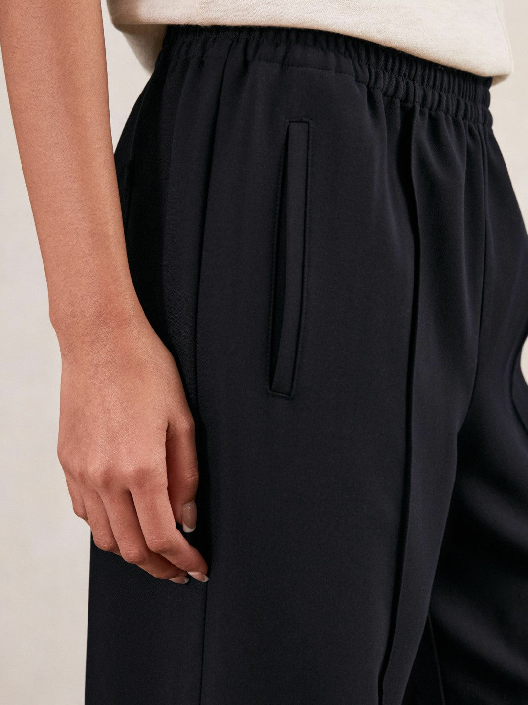 Wide Leg Elasticated Waist Trousers in Navy Women | Reiss